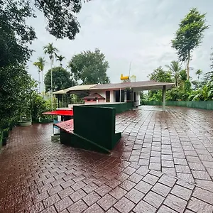  Holiday home Wayalvaaram